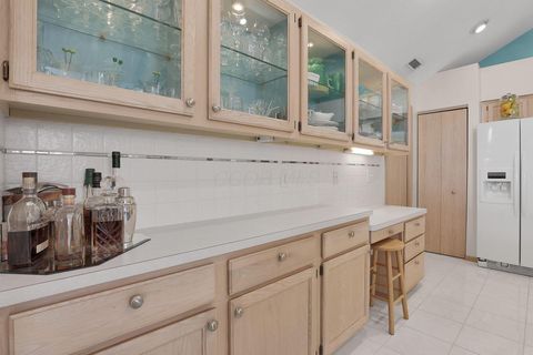 Tiny photo for 5613 Villa Gates Drive 9 #9, Hilliard, OH 43026 (MLS # 226001714)