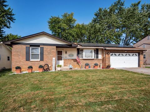 Photo of 3267 Castleton Street, Grove City, OH 43123 (MLS # 225030014)