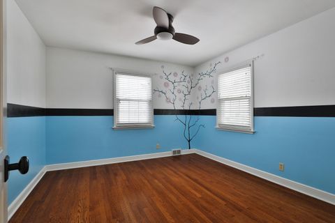 Tiny photo for 398 Fallis Road, Columbus, OH 43214 (MLS # 226003240)