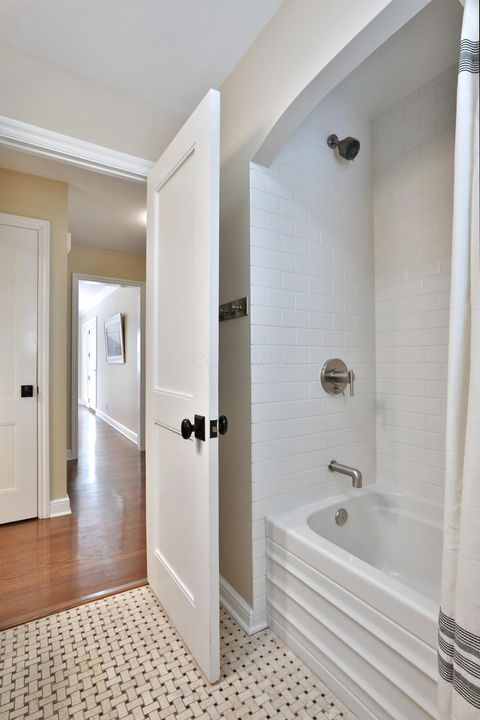 Tiny photo for 398 Fallis Road, Columbus, OH 43214 (MLS # 226003240)