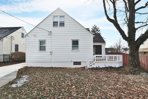 Tiny photo for 398 Fallis Road, Columbus, OH 43214 (MLS # 226003240)