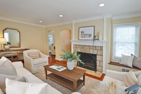 Tiny photo for 398 Fallis Road, Columbus, OH 43214 (MLS # 226003240)