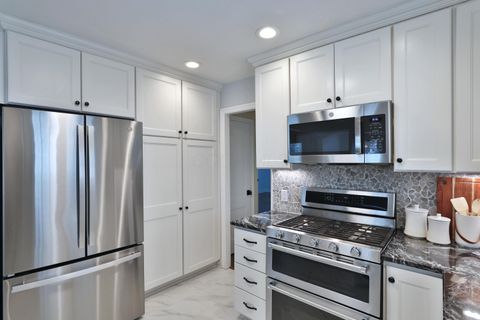 Tiny photo for 398 Fallis Road, Columbus, OH 43214 (MLS # 226003240)