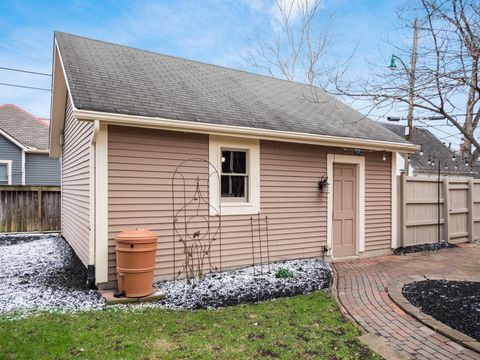 Tiny photo for 690 City Park Avenue, Columbus, OH 43206 (MLS # 226008133)