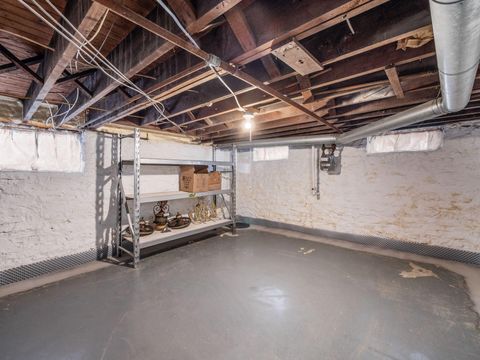 Tiny photo for 690 City Park Avenue, Columbus, OH 43206 (MLS # 226008133)