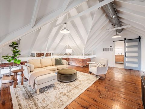 Tiny photo for 690 City Park Avenue, Columbus, OH 43206 (MLS # 226008133)