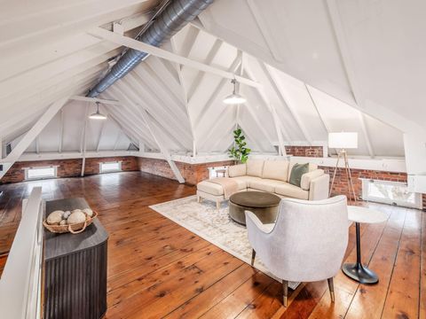 Tiny photo for 690 City Park Avenue, Columbus, OH 43206 (MLS # 226008133)