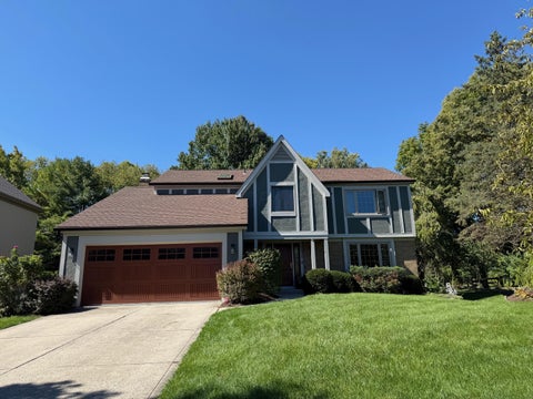 Photo of 5835 Settlers Place, Dublin, OH 43017 (MLS # 226036935)