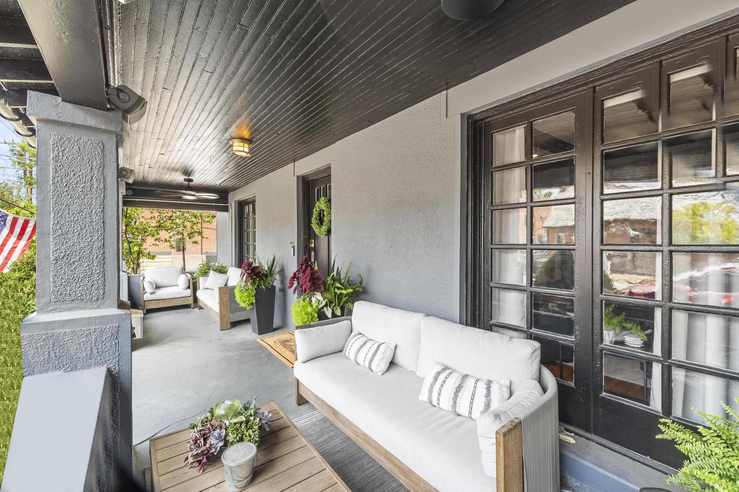 604 S 3rd Street