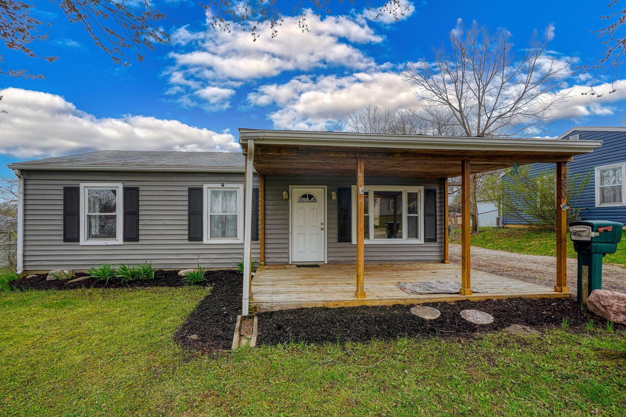 380 Hillview Drive, Johnstown, Ohio image 8