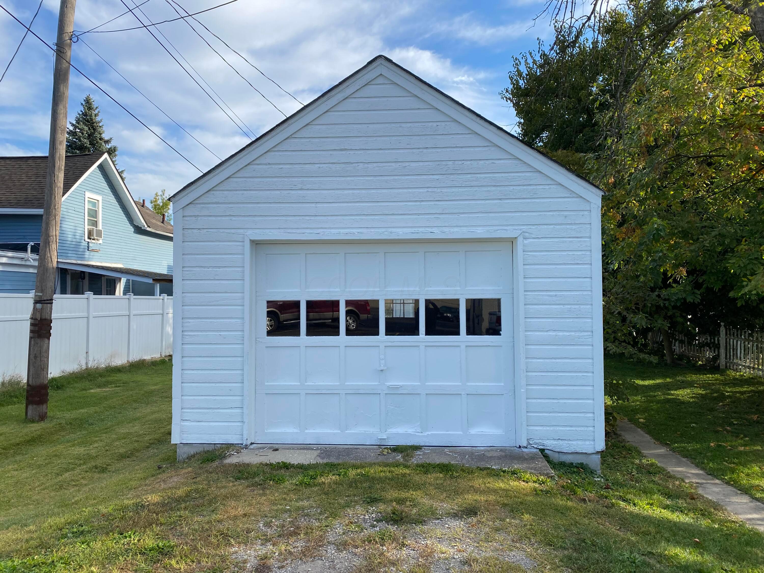 Hilliard, Ohio 43026, United States, 2 Bedrooms Bedrooms, ,1 BathroomBathrooms,Residential,Active,94288