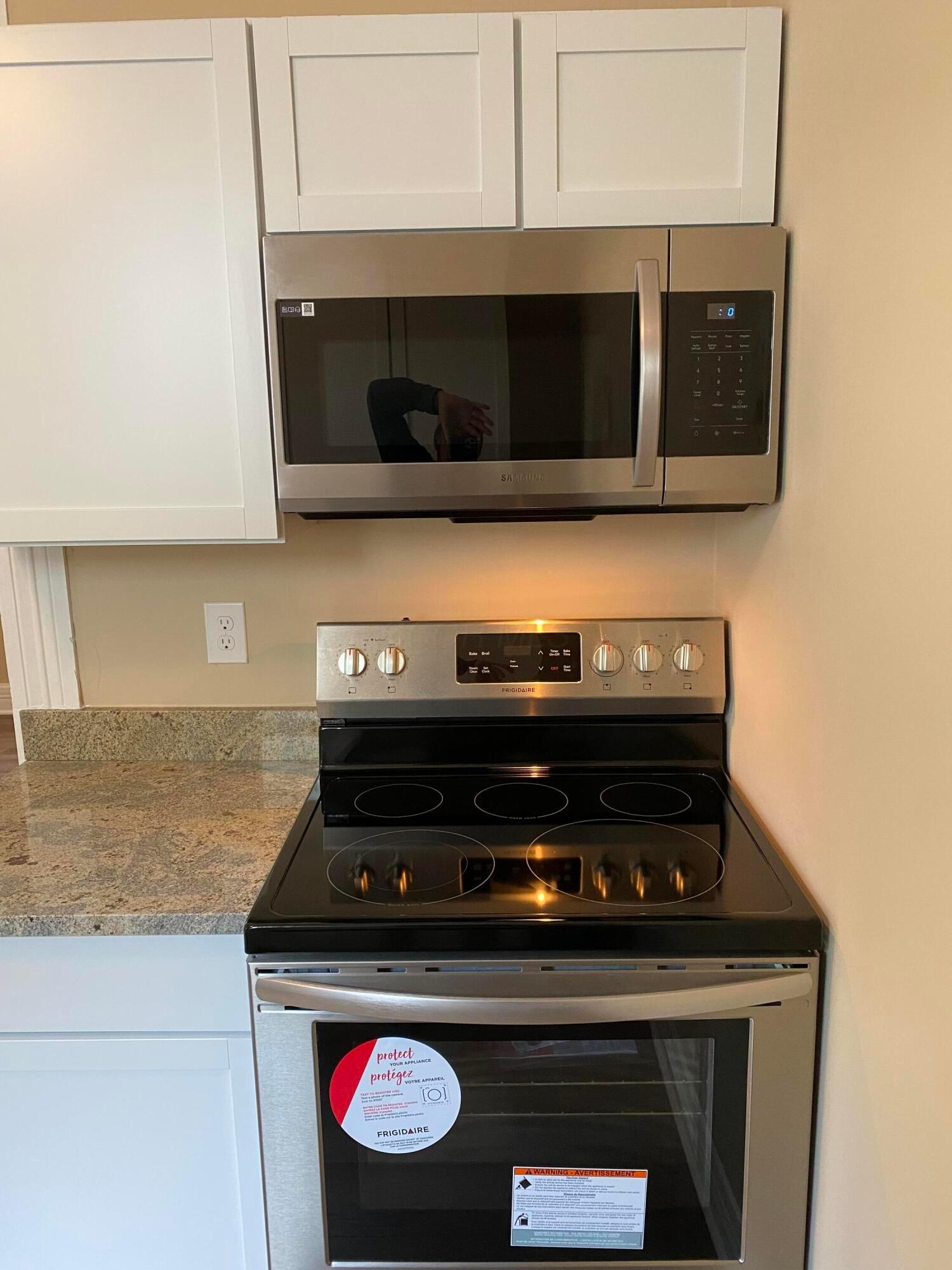 Hilliard, Ohio 43026, United States, 2 Bedrooms Bedrooms, ,1 BathroomBathrooms,Residential,Active,94288