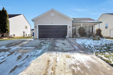 Photo of 3149 Zach Court, Columbus, OH 43219 (MLS # 226000660)