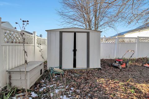 Tiny photo for 3149 Zach Court, Columbus, OH 43219 (MLS # 226000660)