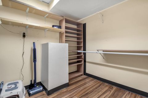 Tiny photo for 3149 Zach Court, Columbus, OH 43219 (MLS # 226000660)