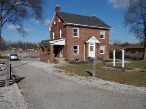 Photo of 254 W Johnstown Road, Gahanna, OH 43230 (MLS # 226030282)