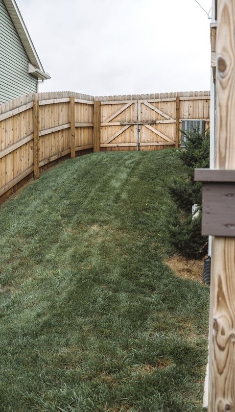 Tiny photo for 806 Hobart Avenue, Logan, OH 43138 (MLS # 225037777)