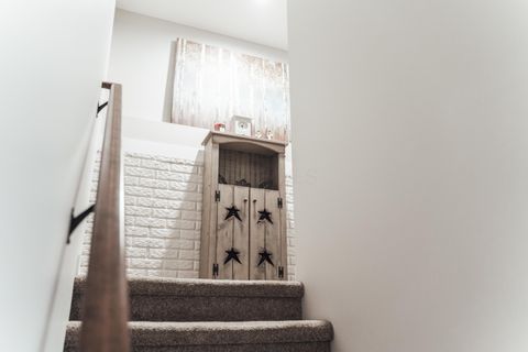 Tiny photo for 806 Hobart Avenue, Logan, OH 43138 (MLS # 225037777)