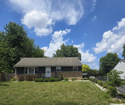 Photo of 796 Drummond Court, Columbus, OH 43214 (MLS # 226024724)