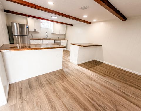 Tiny photo for 1609 Beacon Street, Lancaster, OH 43130 (MLS # 226027750)