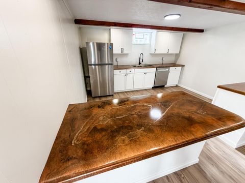 Tiny photo for 1609 Beacon Street, Lancaster, OH 43130 (MLS # 226027750)