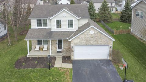 Photo of 648 Brevard Circle, Pickerington, OH 43147 (MLS # 226009875)