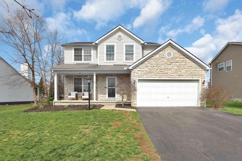Photo of 648 Brevard Circle, Pickerington, OH 43147 (MLS # 226009875)