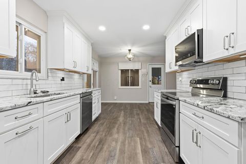 Tiny photo for 95 Central Avenue, Westerville, OH 43081 (MLS # 225044184)