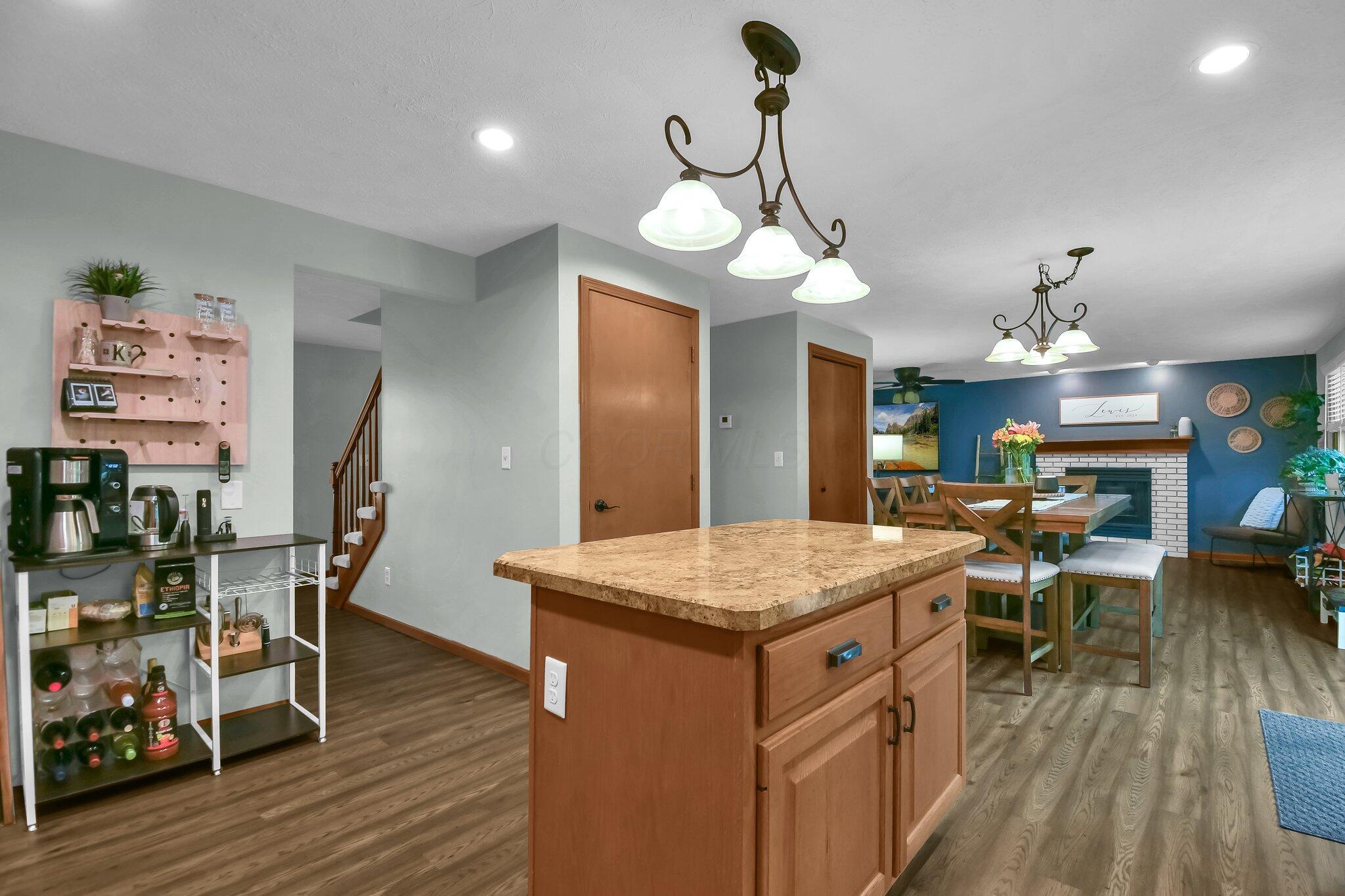 567 Heidi Lane, Mansfield, Ohio image 12