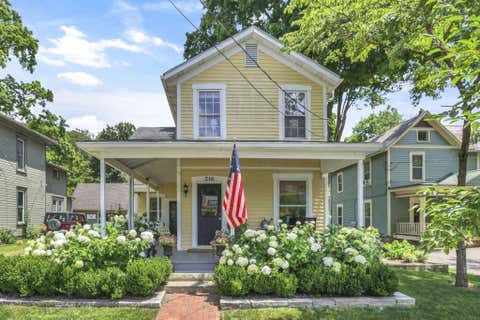 Photo of 216 S Pearl Street, Granville, OH 43023 (MLS # 226020039)