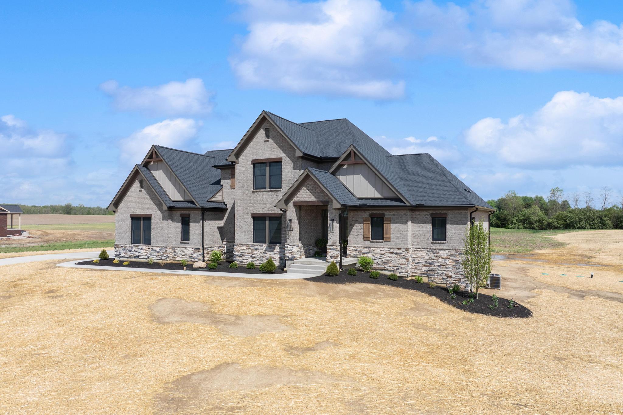 52 Maple Point Court, Wilmington, Ohio image 3