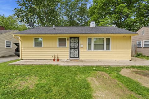Photo of 1057 S Hampton Road, Columbus, OH 43227 (MLS # 226017556)