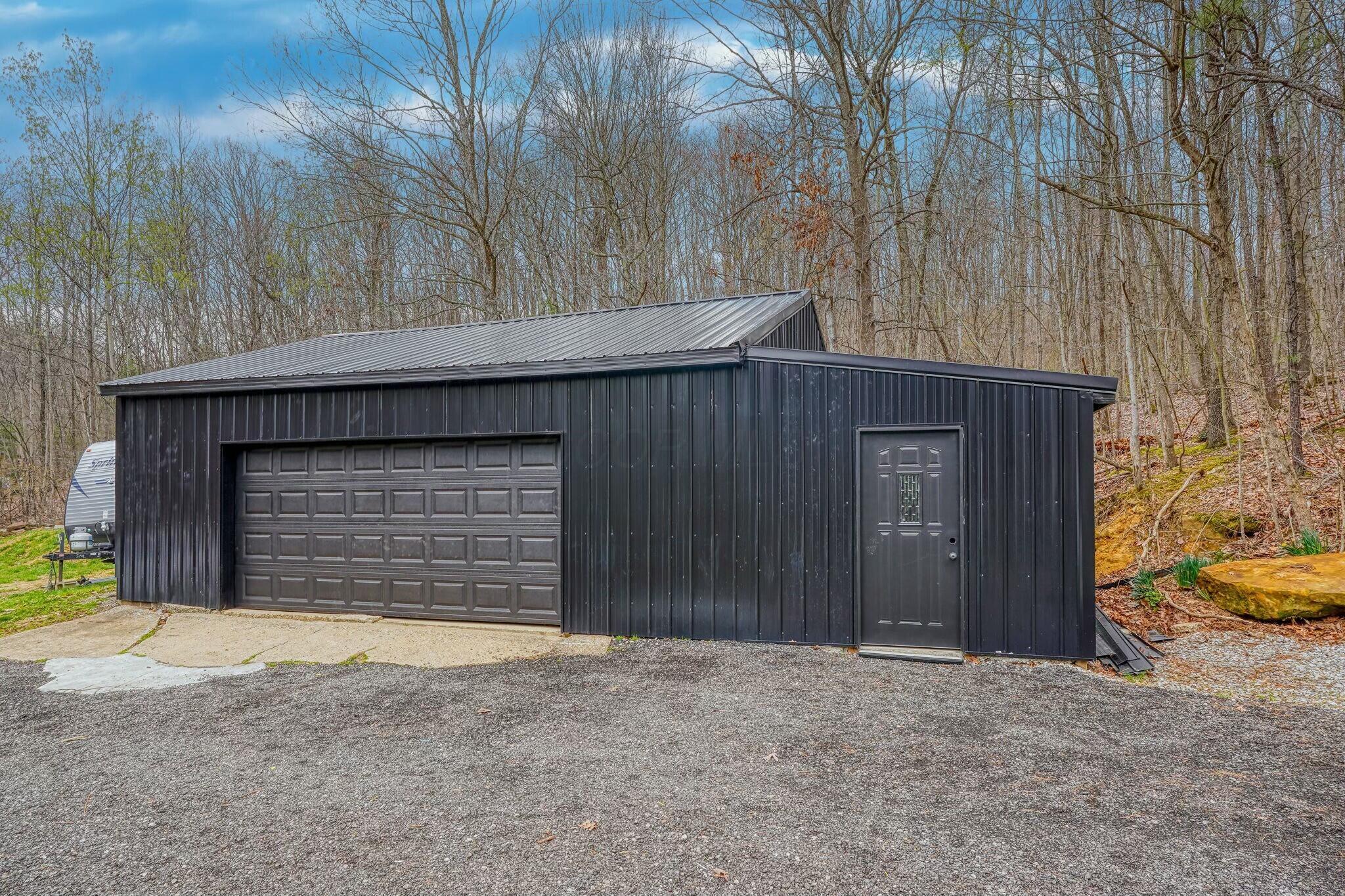 40 Blue Valley Road, Lancaster, Ohio image 36