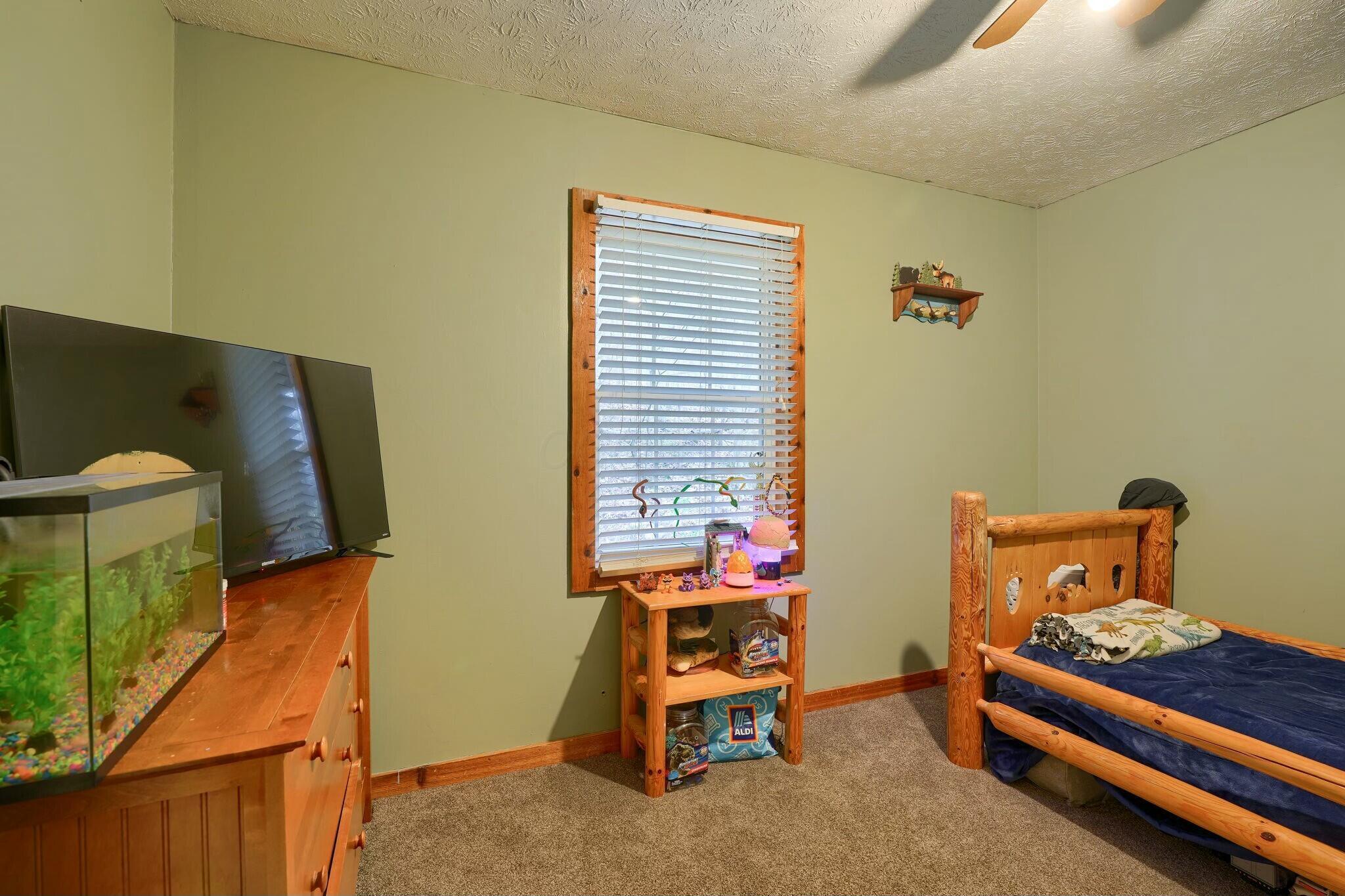 40 Blue Valley Road, Lancaster, Ohio image 30