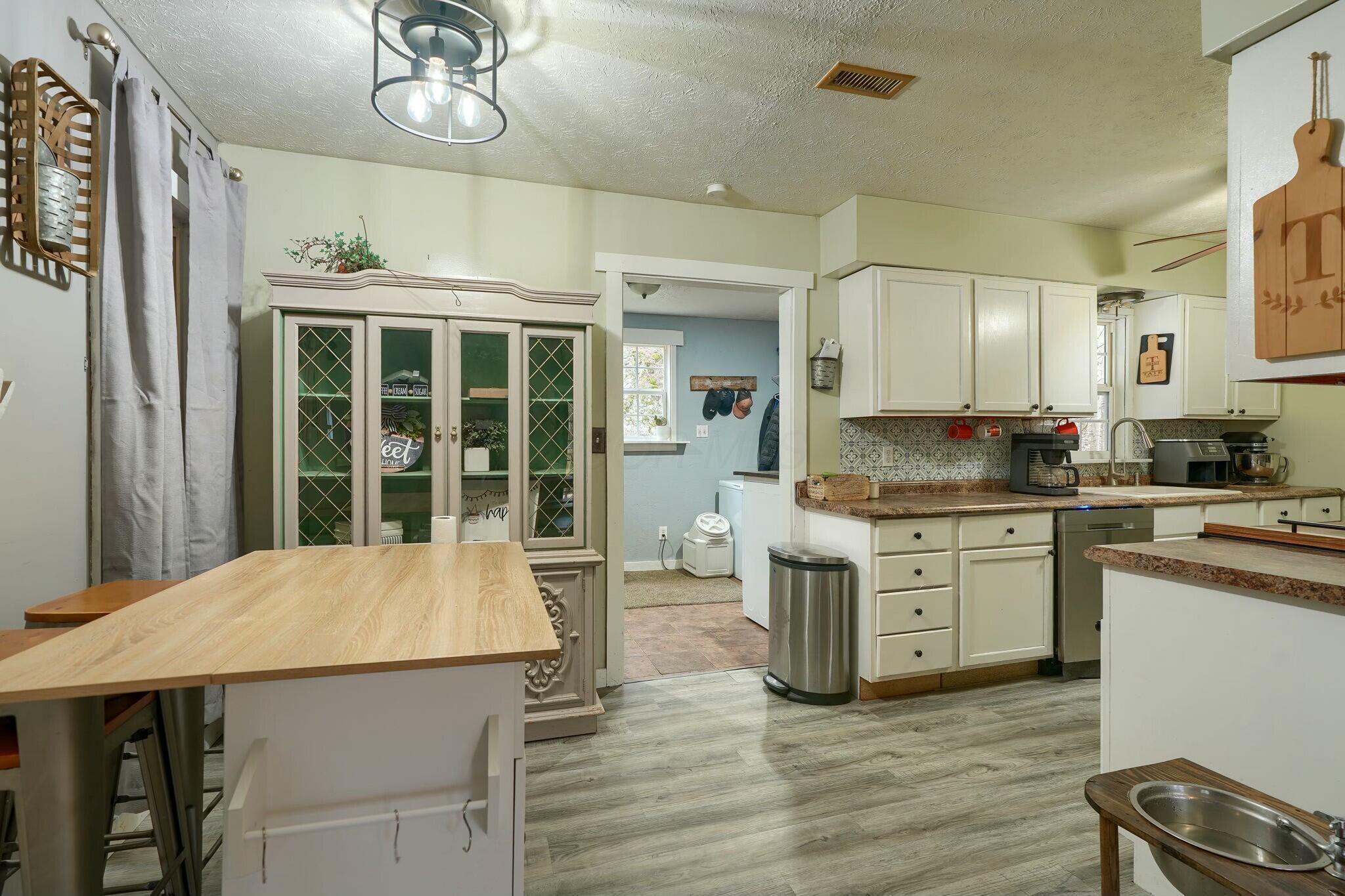 40 Blue Valley Road, Lancaster, Ohio image 17