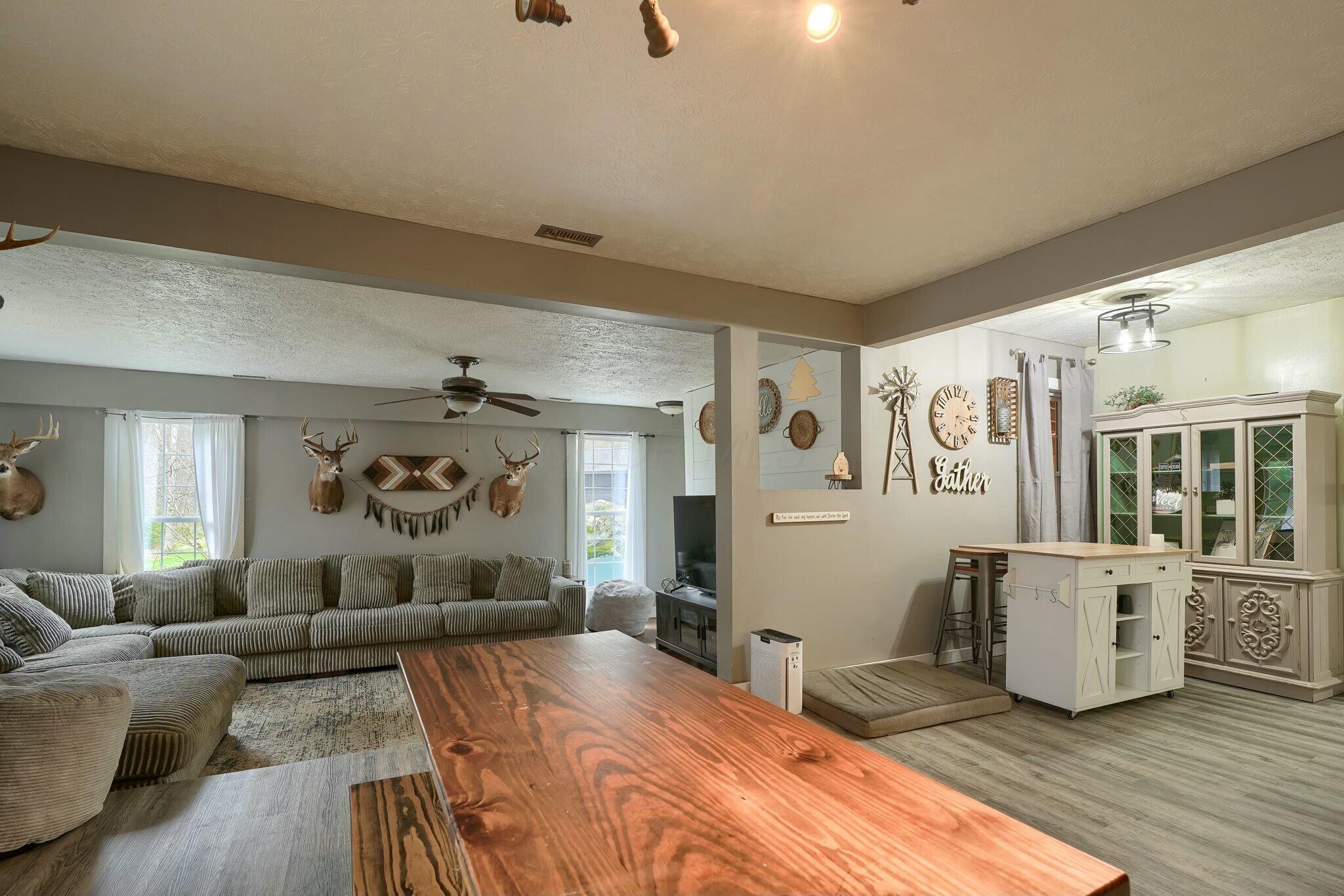 40 Blue Valley Road, Lancaster, Ohio image 23