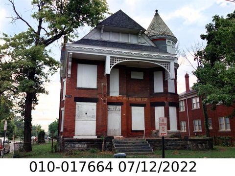 Photo of 72 Winner Avenue 70 #70, Columbus, OH 43203 (MLS # 226005770)