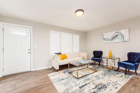 Tiny photo for 1554 E Maynard Avenue, Columbus, OH 43211 (MLS # 225045385)