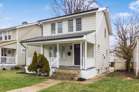 Tiny photo for 1554 E Maynard Avenue, Columbus, OH 43211 (MLS # 225045385)