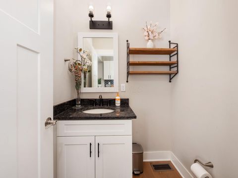 Tiny photo for 1191 E Long Street, Columbus, OH 43203 (MLS # 226013894)