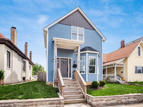 Tiny photo for 1191 E Long Street, Columbus, OH 43203 (MLS # 226013894)