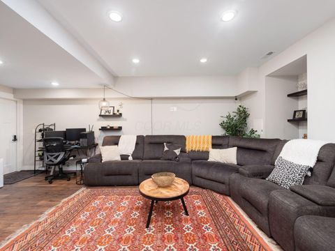 Tiny photo for 1191 E Long Street, Columbus, OH 43203 (MLS # 226013894)