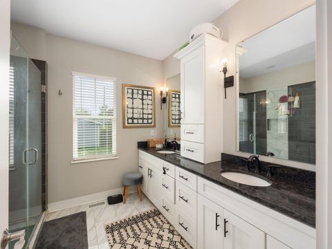Tiny photo for 1191 E Long Street, Columbus, OH 43203 (MLS # 226013894)