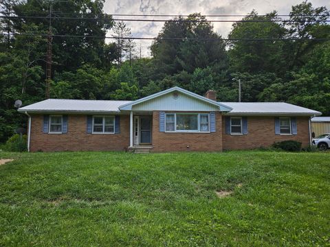 Photo of 2183 US Highway 23, Waverly, OH 45690 (MLS # 226022080)
