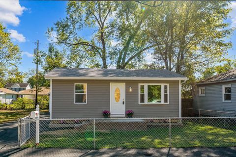 Photo of 1617 Ransburg Avenue, Columbus, OH 43223 (MLS # 225036101)