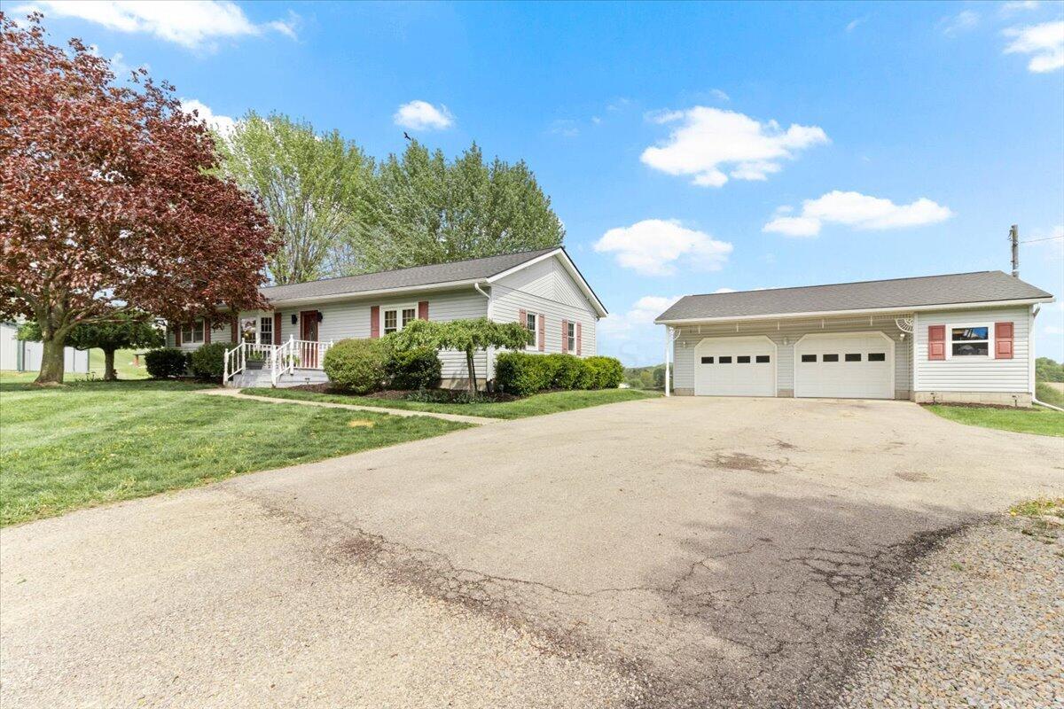 5393 Jacksontown Road, Heath, Ohio image 4
