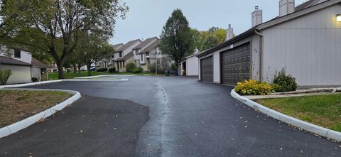 Tiny photo for 541 Woodingham Place 2C #2C, Columbus, OH 43213 (MLS # 225041049)