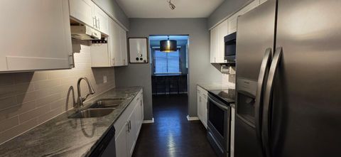 Tiny photo for 541 Woodingham Place 2C #2C, Columbus, OH 43213 (MLS # 225041049)