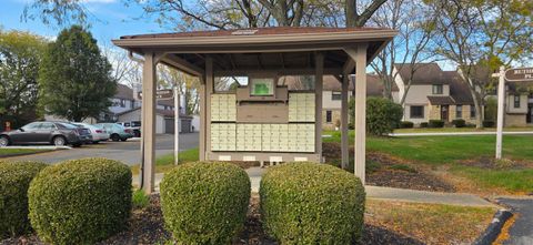 Tiny photo for 541 Woodingham Place 2C #2C, Columbus, OH 43213 (MLS # 225041049)