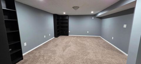 Tiny photo for 541 Woodingham Place 2C #2C, Columbus, OH 43213 (MLS # 225041049)